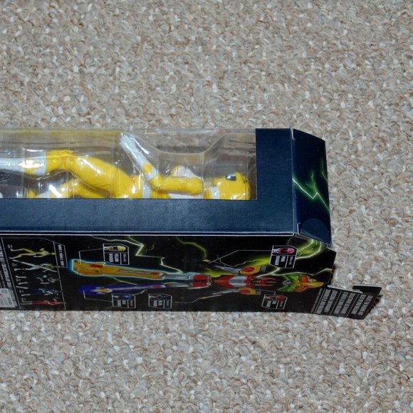 2018 Bandai MMPR Power Rangers Legacy Collection 6" Yellow Ranger MIB Brand New - Picture 6 of 10